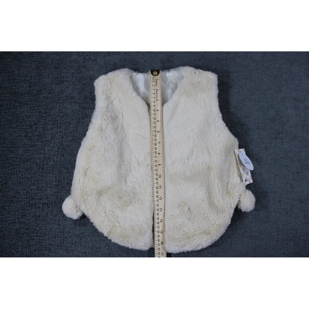 Sunni Bliss Girls Faux Fur Pom Pom Vest White RTS-CHY1018 Size 4/5 NWT